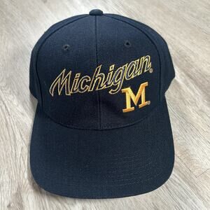 Vintage Sports Specialties Michigan Wolverines Hat‎ Snapback Wool Blend Blue Cap